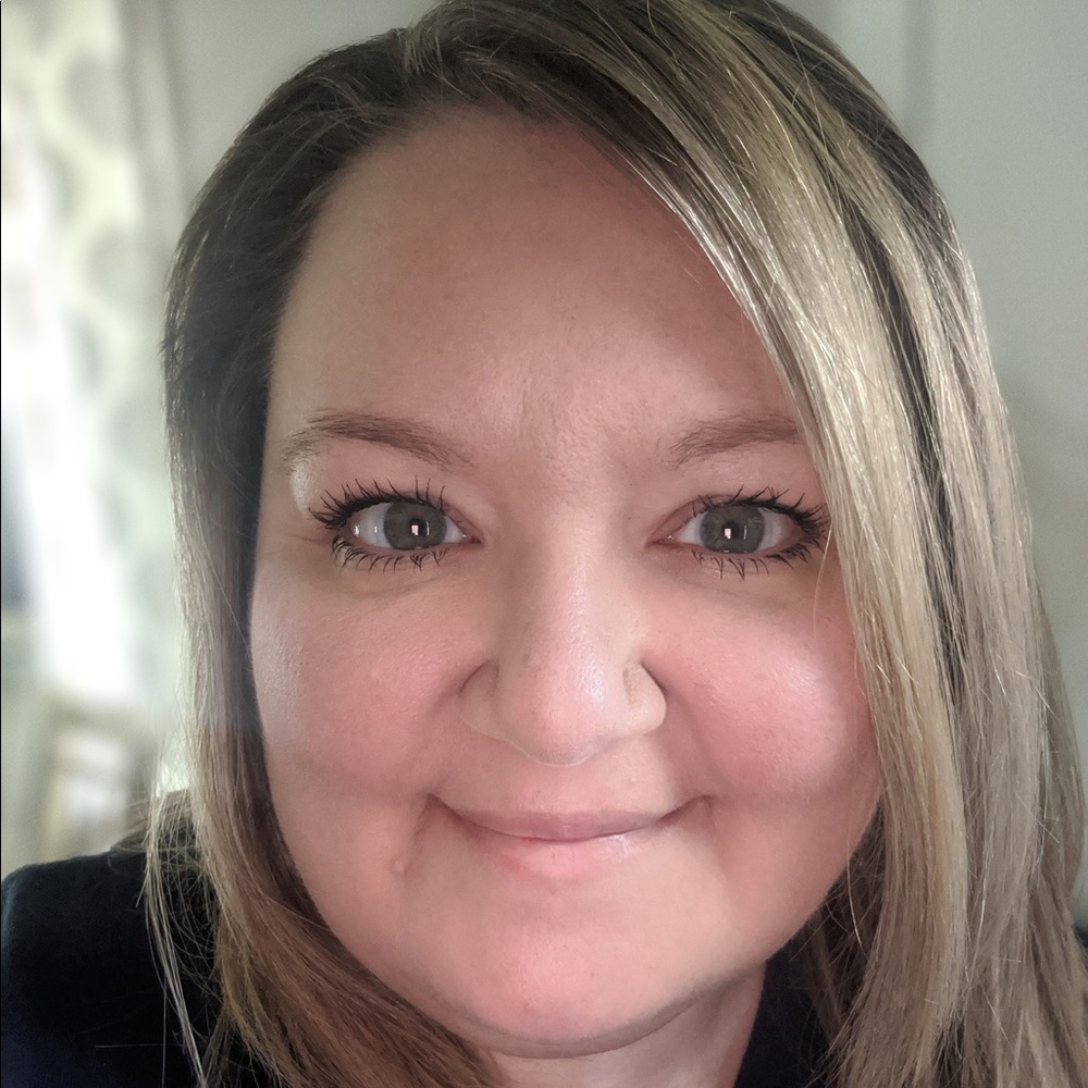 Meet your Posher, April